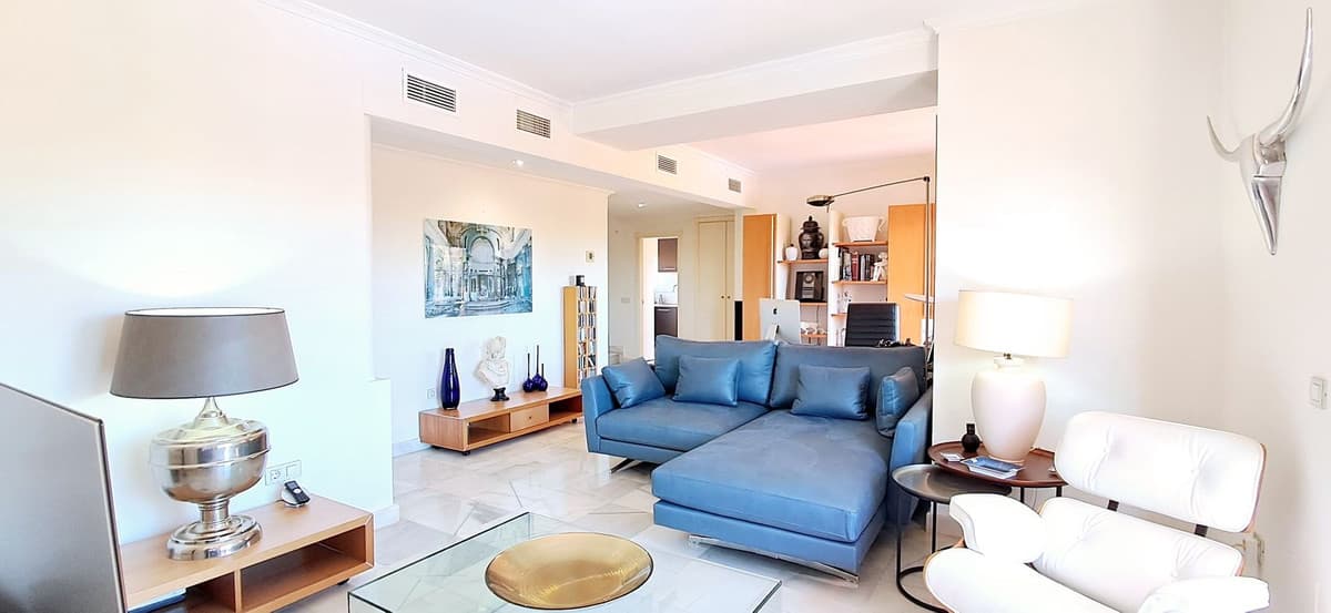 Penthouse Duplex in New Golden Mile — photo 10 of 10