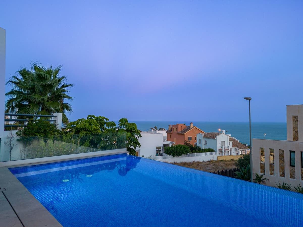Detached Villa in Benalmadena Costa — photo 8 of 10