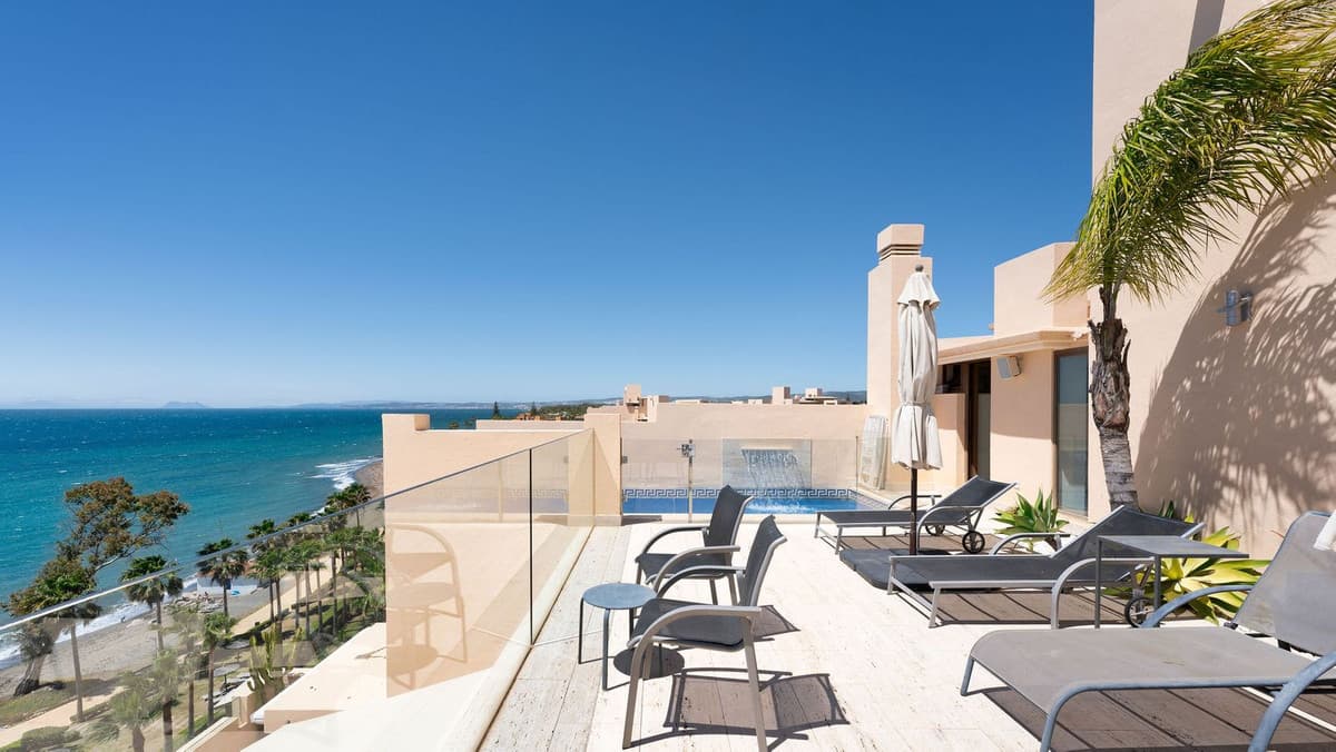 Penthouse Duplex in Estepona — photo 4 of 10