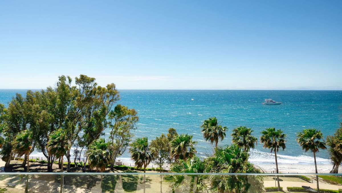 Penthouse Duplex in Estepona — photo 6 of 10