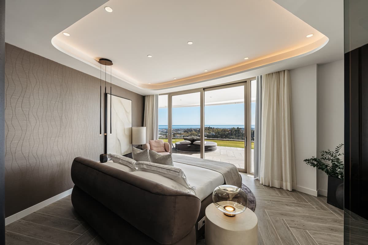 Middle Floor Apartment in Benahavís — photo 7 of 10