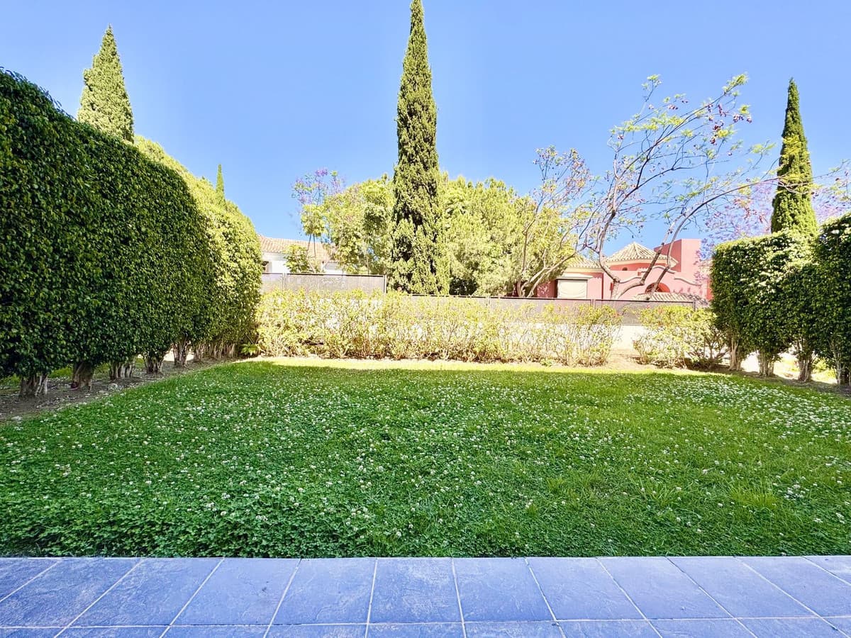 Ground Floor Apartment in Los Flamingos — photo 2 of 10