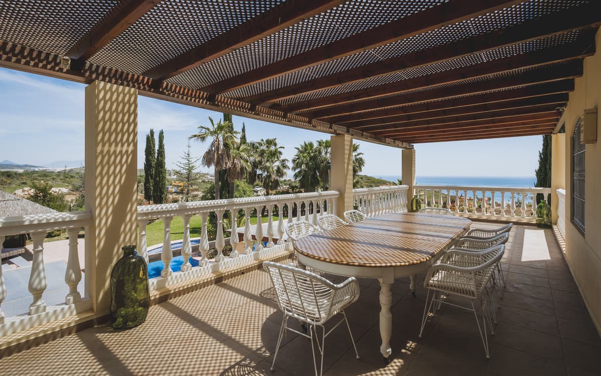 Detached Villa in Estepona — photo 3 of 10