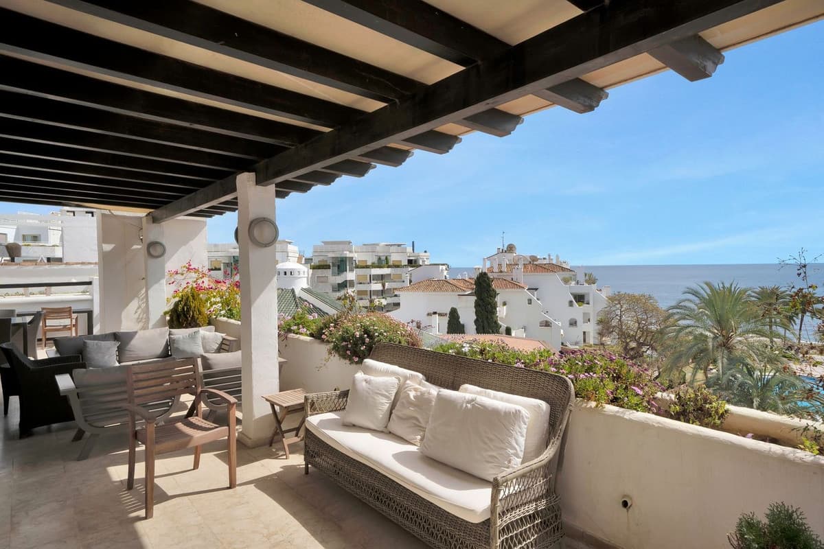 Penthouse in Marbella — photo 3 of 10