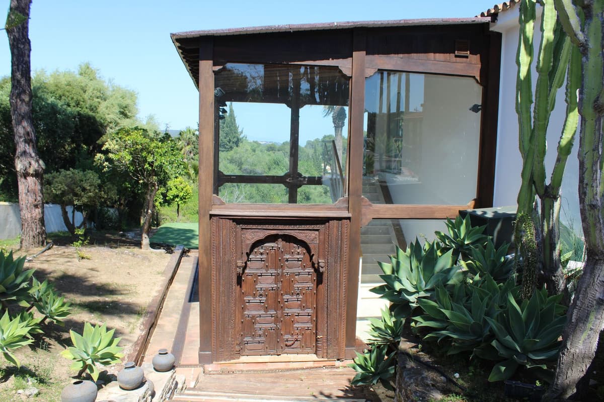Detached Villa in Sotogrande Costa — photo 4 of 10
