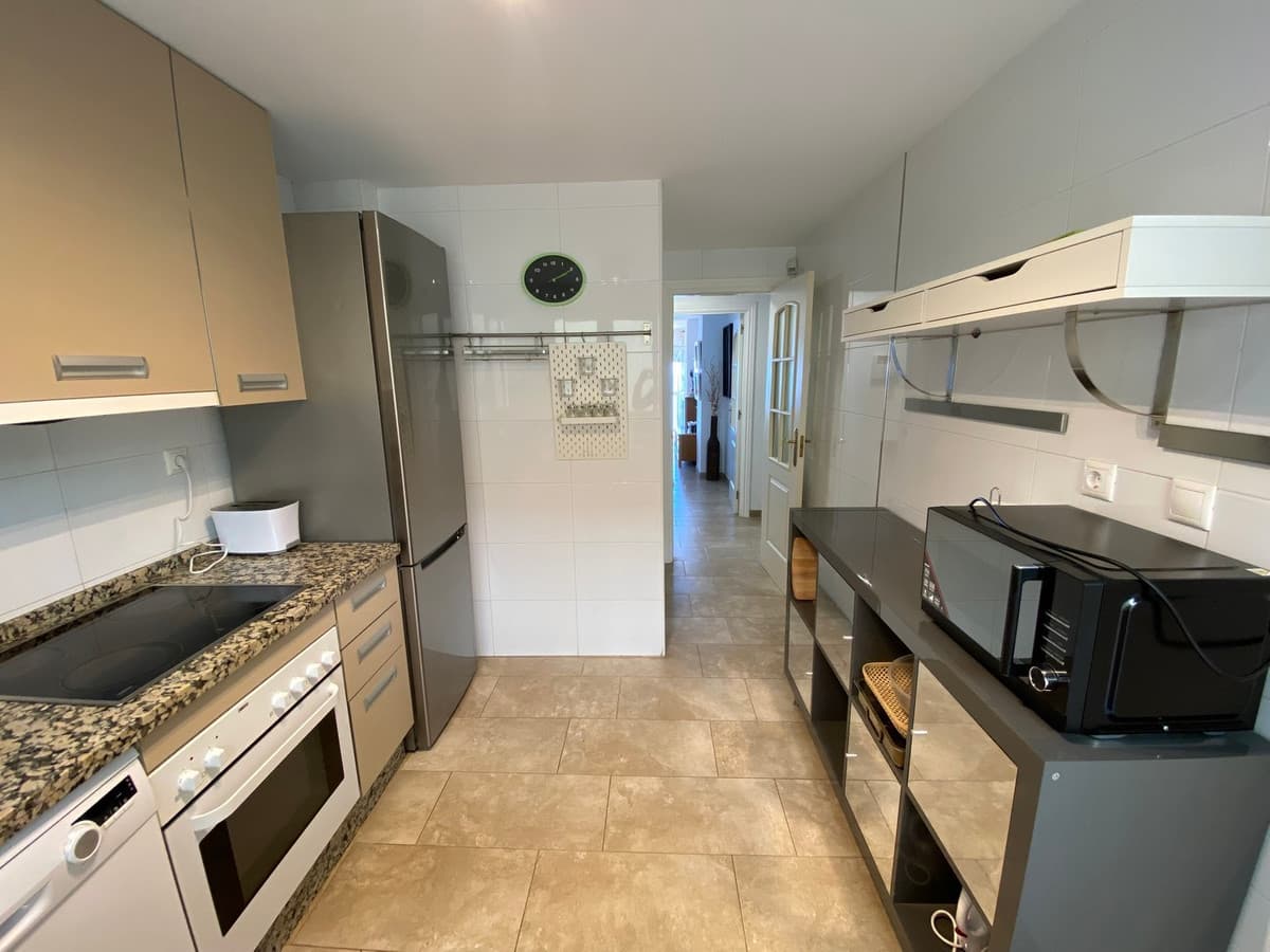Middle Floor Apartment in Carvajal — photo 4 of 10