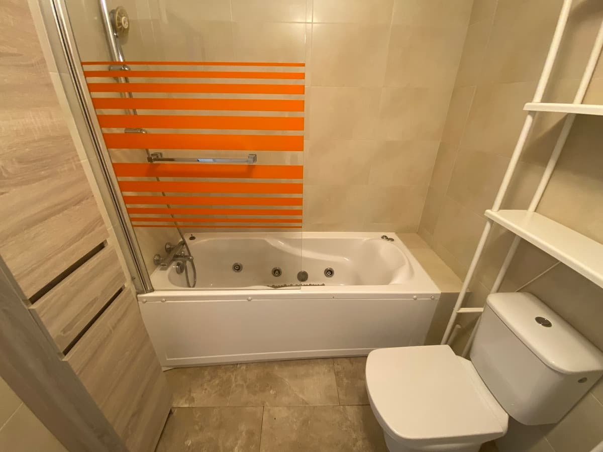 Middle Floor Apartment in Carvajal — photo 10 of 10