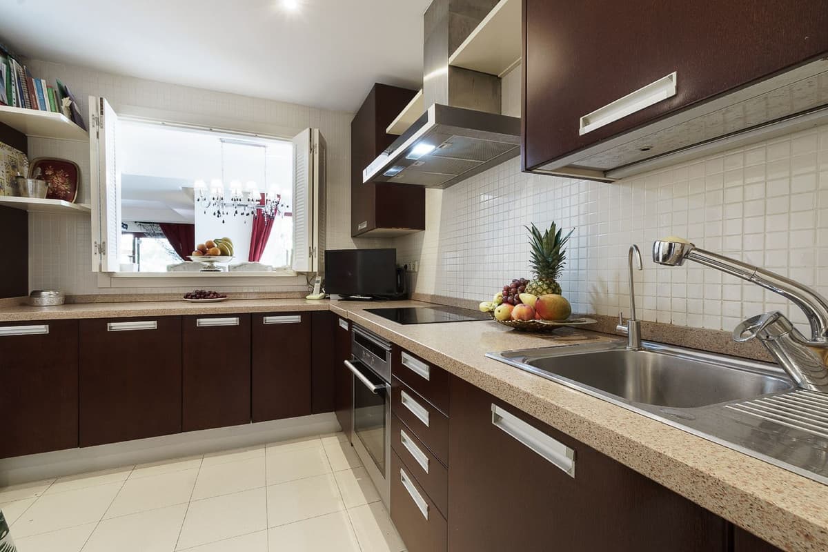 Townhouse in Nueva Andalucía — photo 10 of 10
