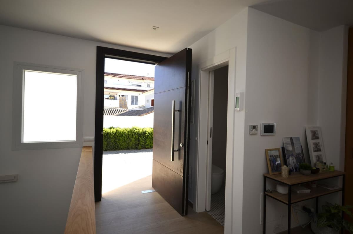 Detached Villa in Manilva — photo 9 of 10