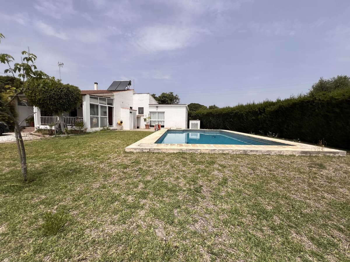 Detached Villa in Selwo — photo 1 of 10