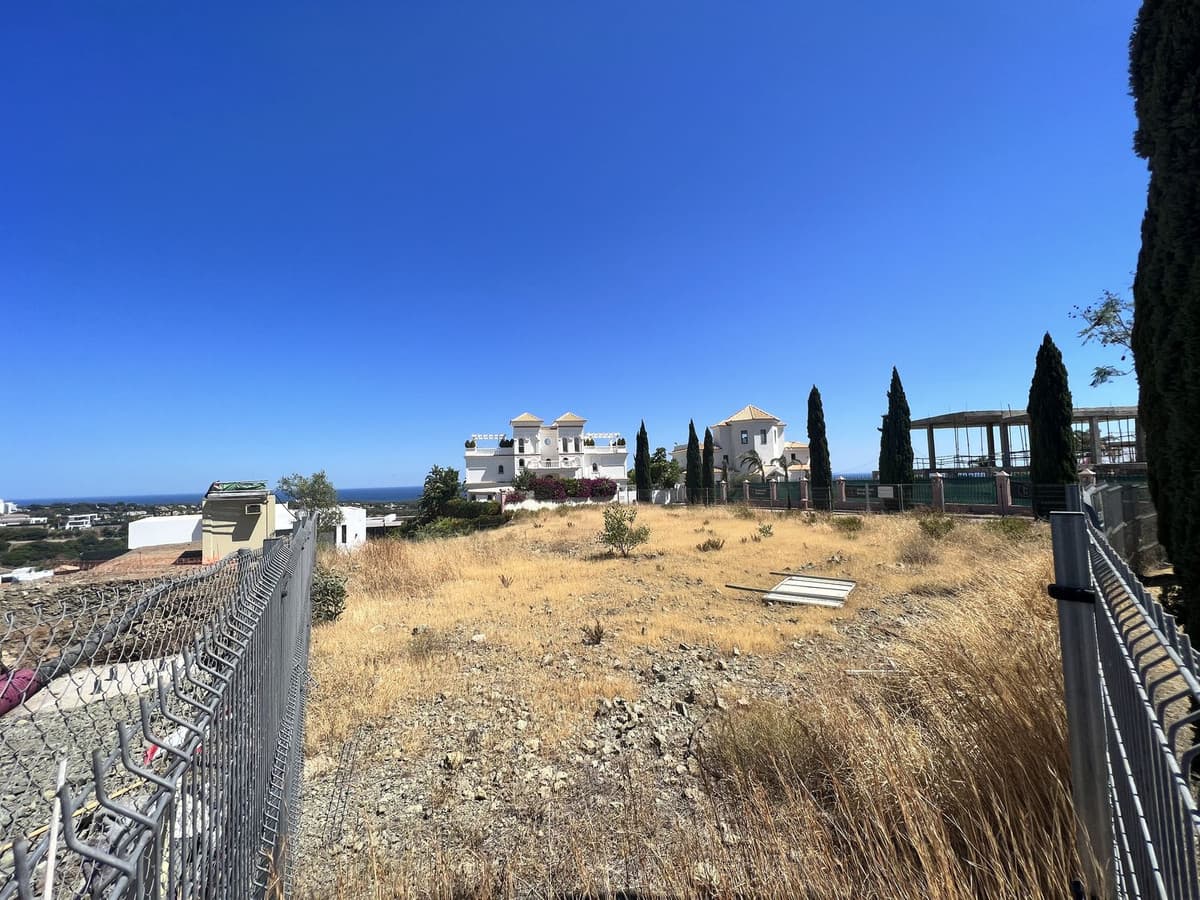 Residential Plot in Benahavís — photo 4 of 9
