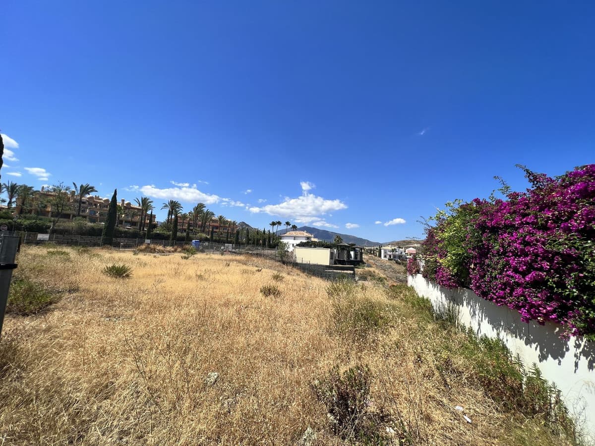 Residential Plot in Benahavís — photo 8 of 9