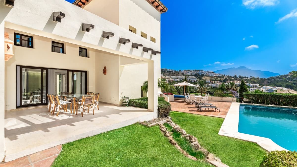 Detached Villa in Los Arqueros — photo 4 of 10