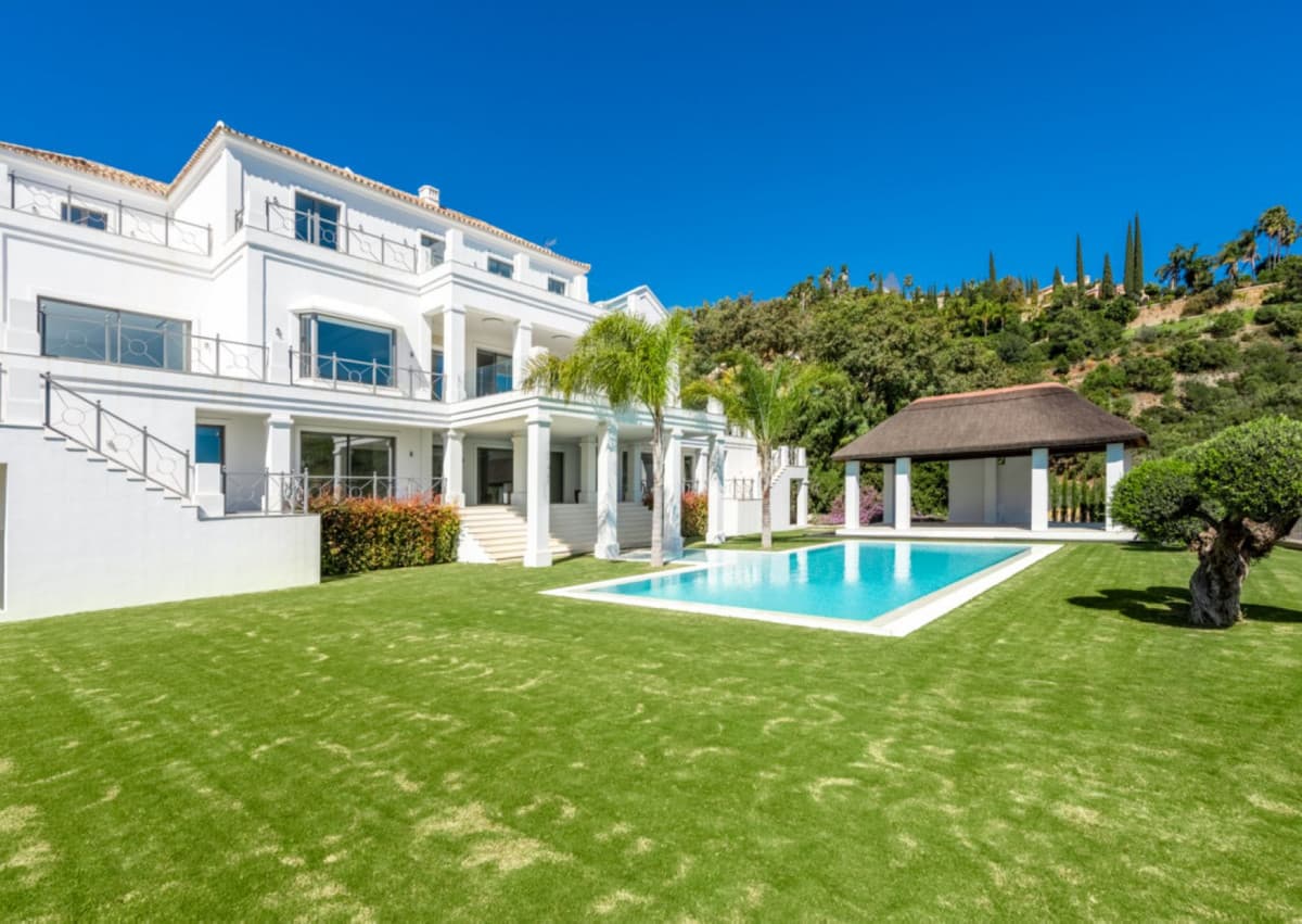 Detached Villa in El Madroñal — photo 3 of 10