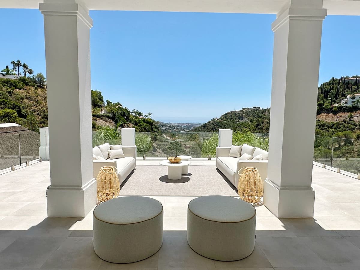Detached Villa in El Madroñal — photo 4 of 10