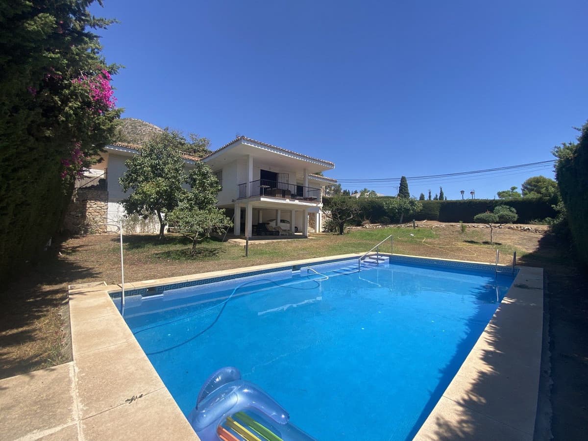 Detached Villa in La Capellania — photo 3 of 10