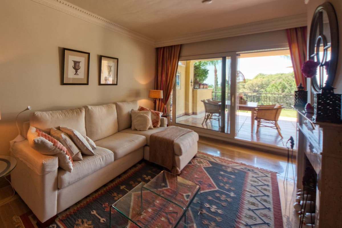 Ground Floor Apartment in Sierra Blanca — photo 3 of 10