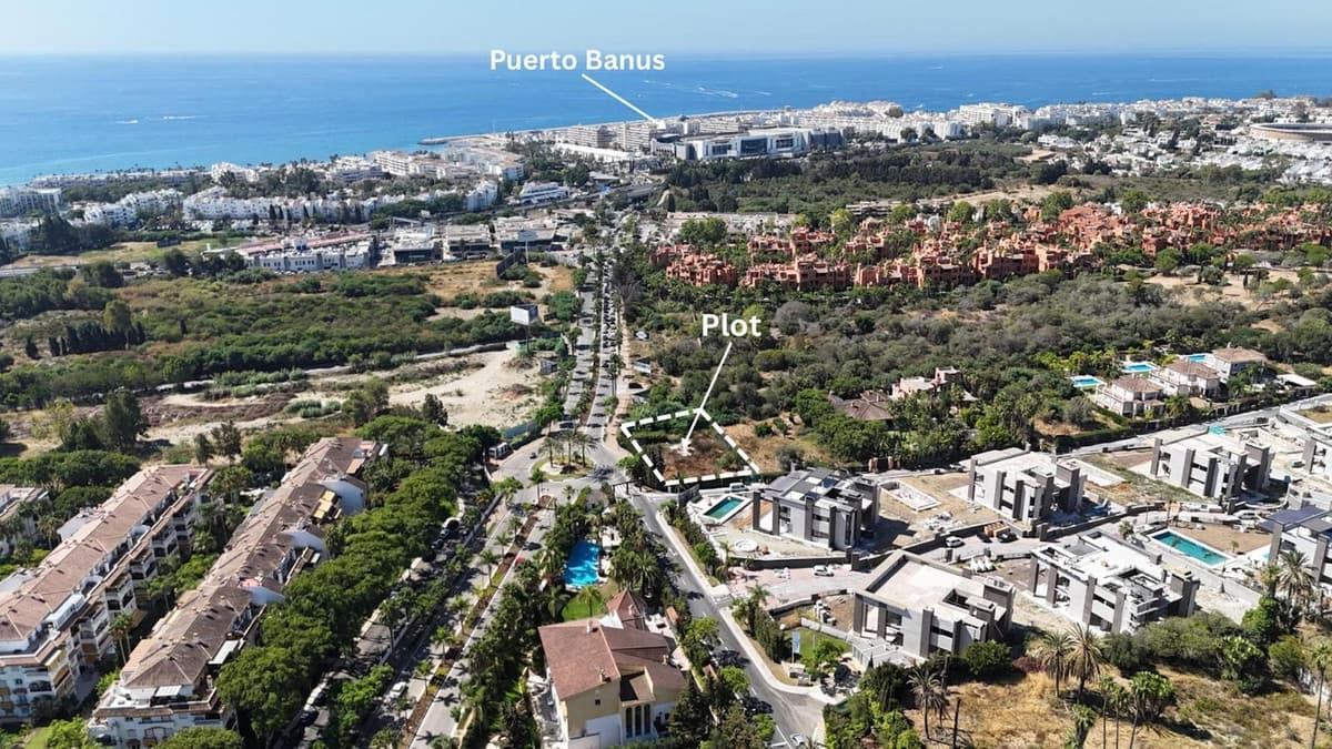 Residential Plot in Puerto Banús — photo 3 of 10