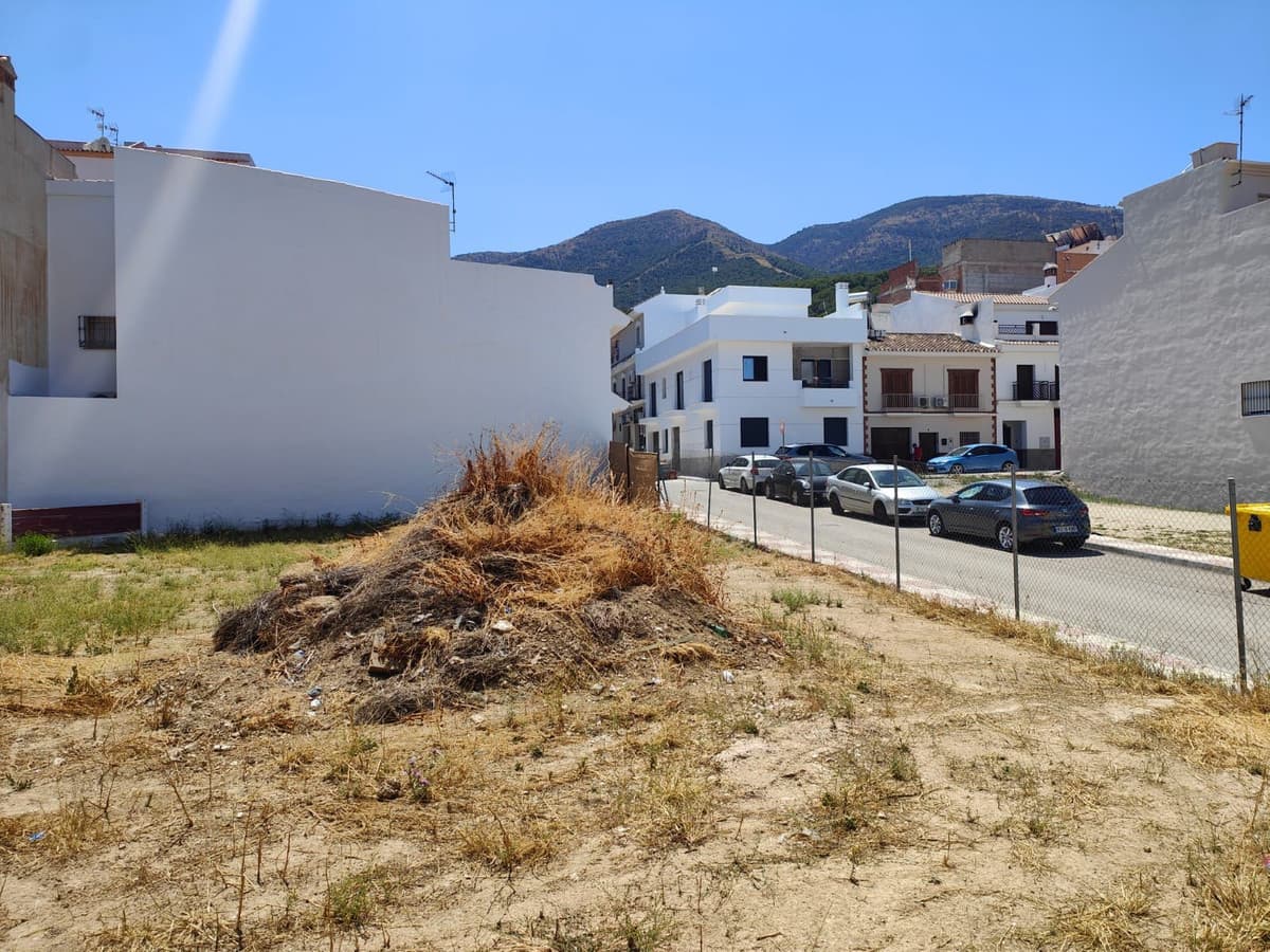 Residential Plot in Alhaurín el Grande — photo 1 of 3