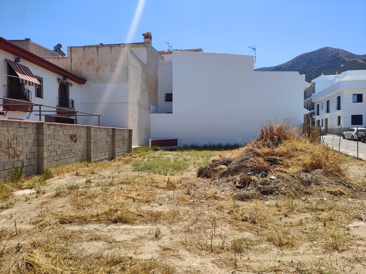 Residential Plot in Alhaurín el Grande — photo 2 of 3