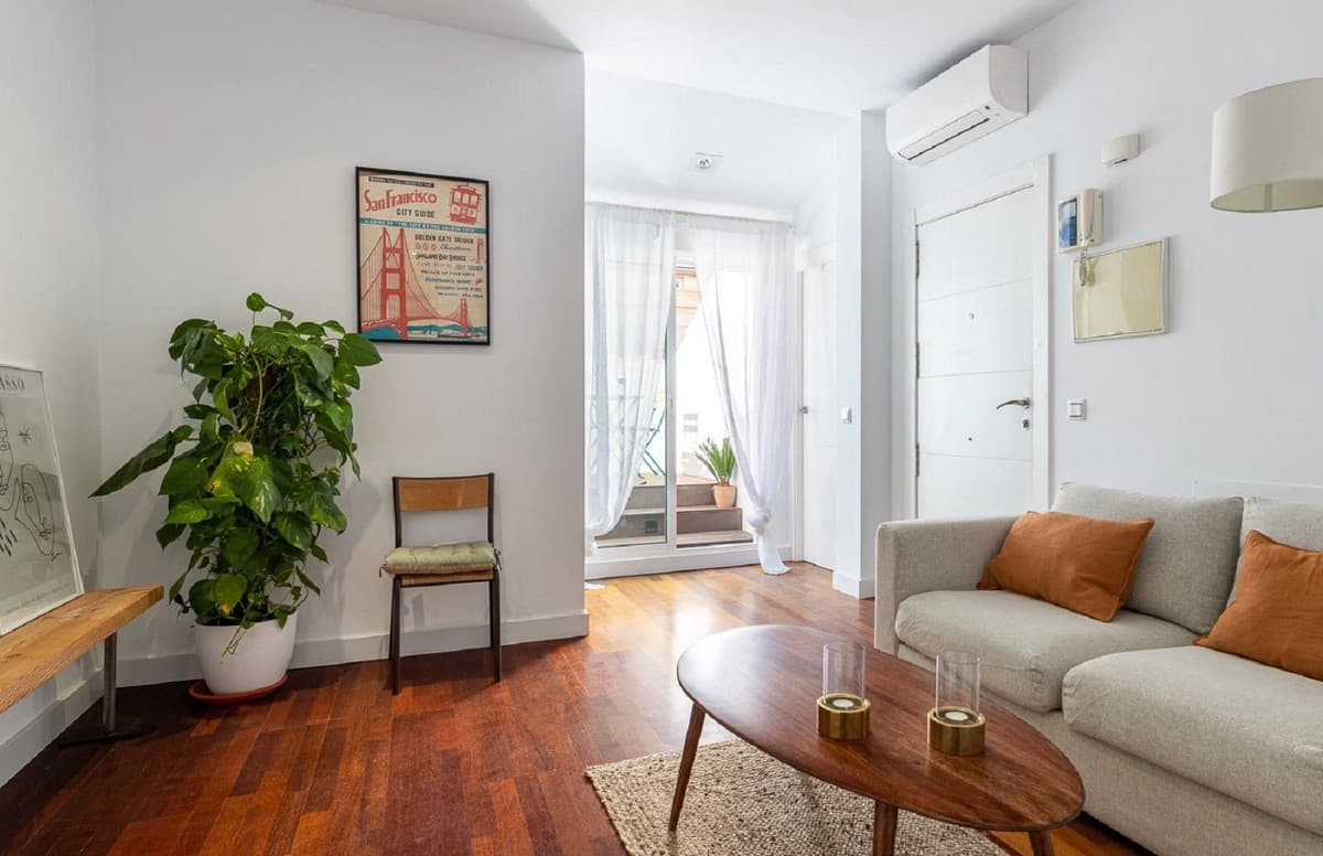 Top Floor Apartment in Málaga Centro — photo 2 of 8