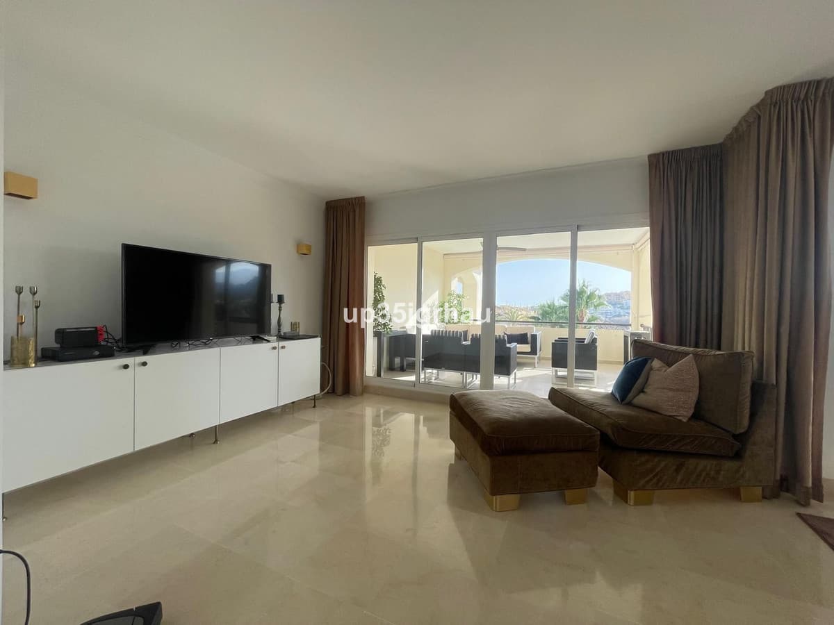 Penthouse in Selwo — photo 4 of 10