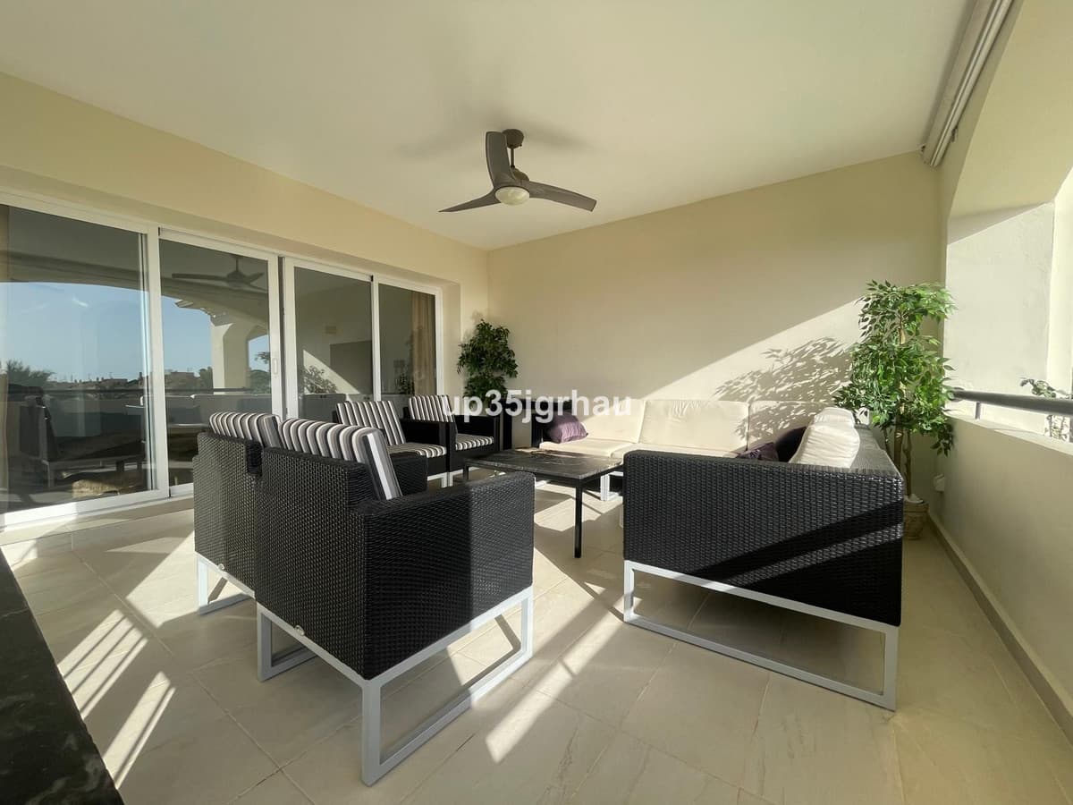 Penthouse in Selwo — photo 9 of 10