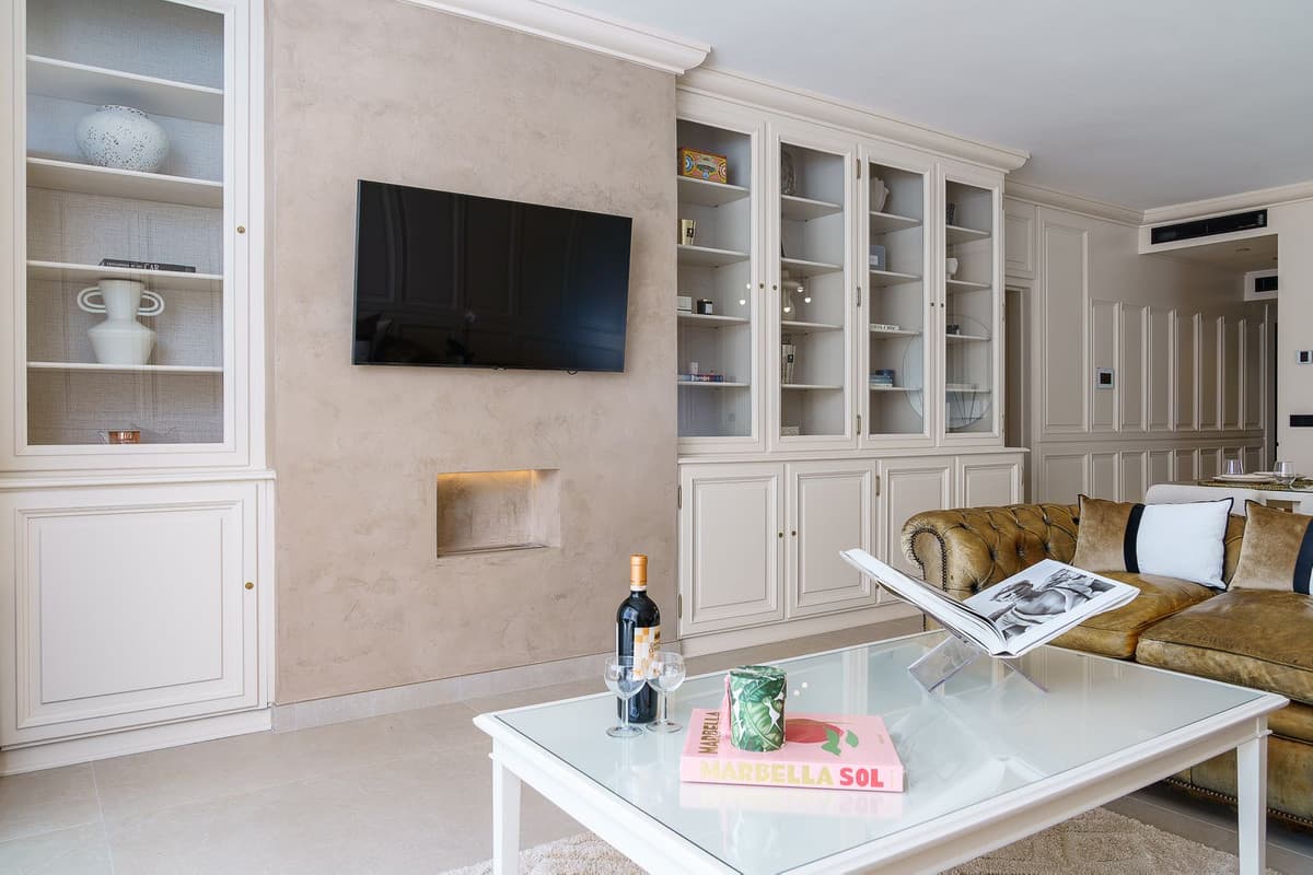 Middle Floor Apartment in Puerto Banús — photo 9 of 10