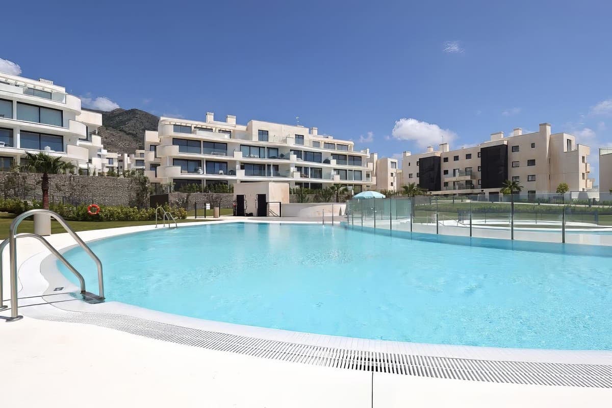 Ground Floor Apartment in Fuengirola — photo 1 of 10