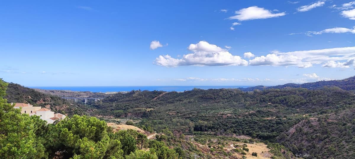 Residential Plot in Benahavís — photo 1 of 10