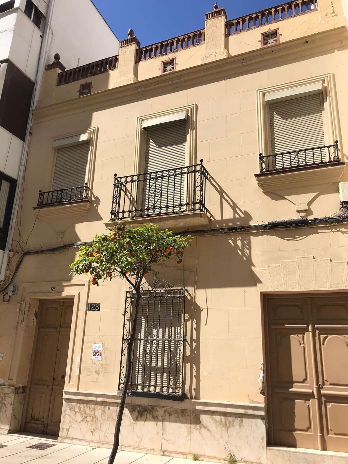 Townhouse in Estepona — photo 1 of 10
