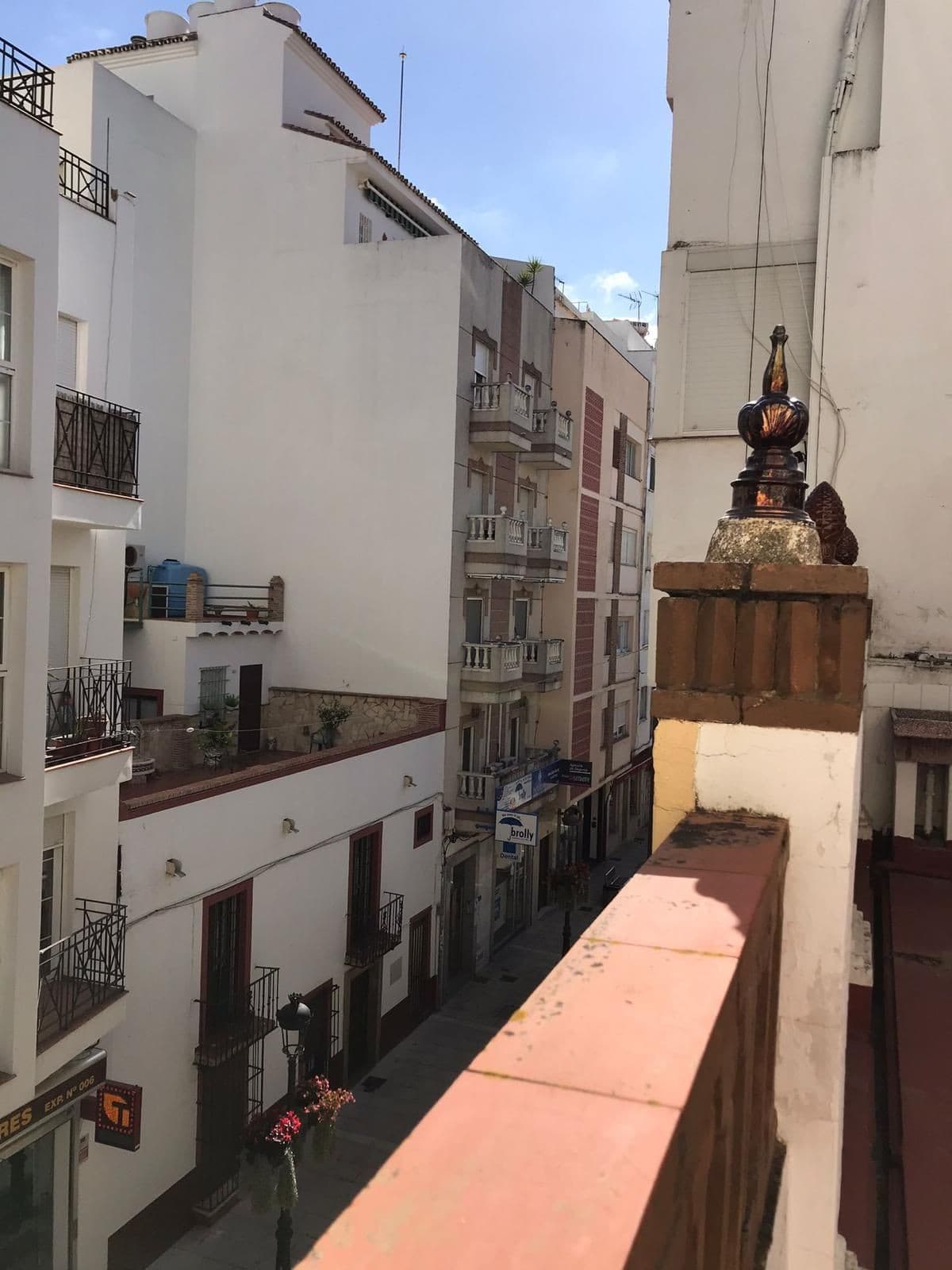 Townhouse in Estepona — photo 6 of 10