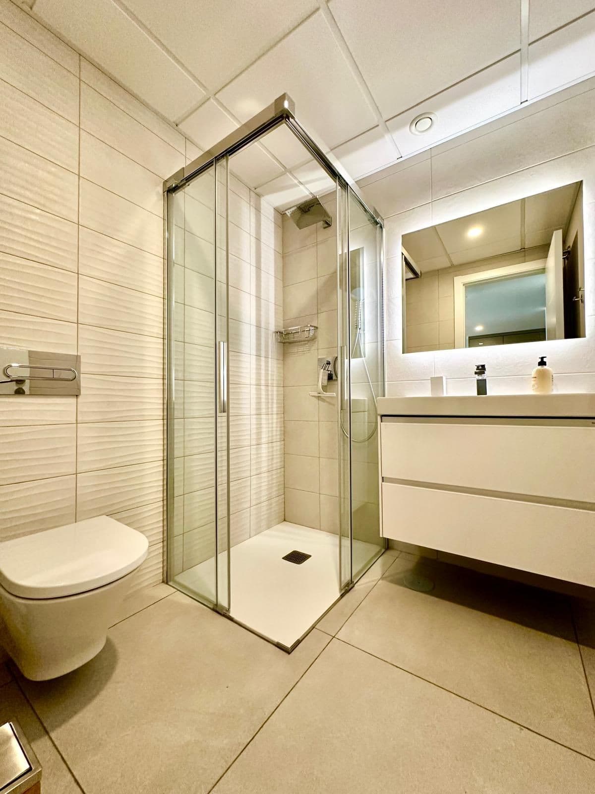 Ground Floor Apartment in Elviria — photo 8 of 10