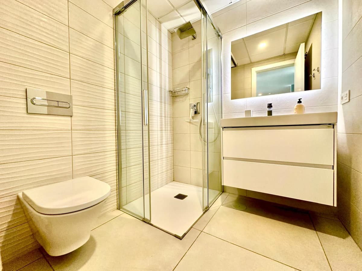 Ground Floor Apartment in Elviria — photo 9 of 10