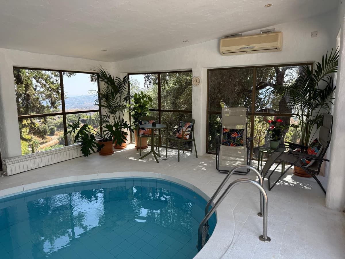 Detached Villa in Mijas — photo 13 of 20