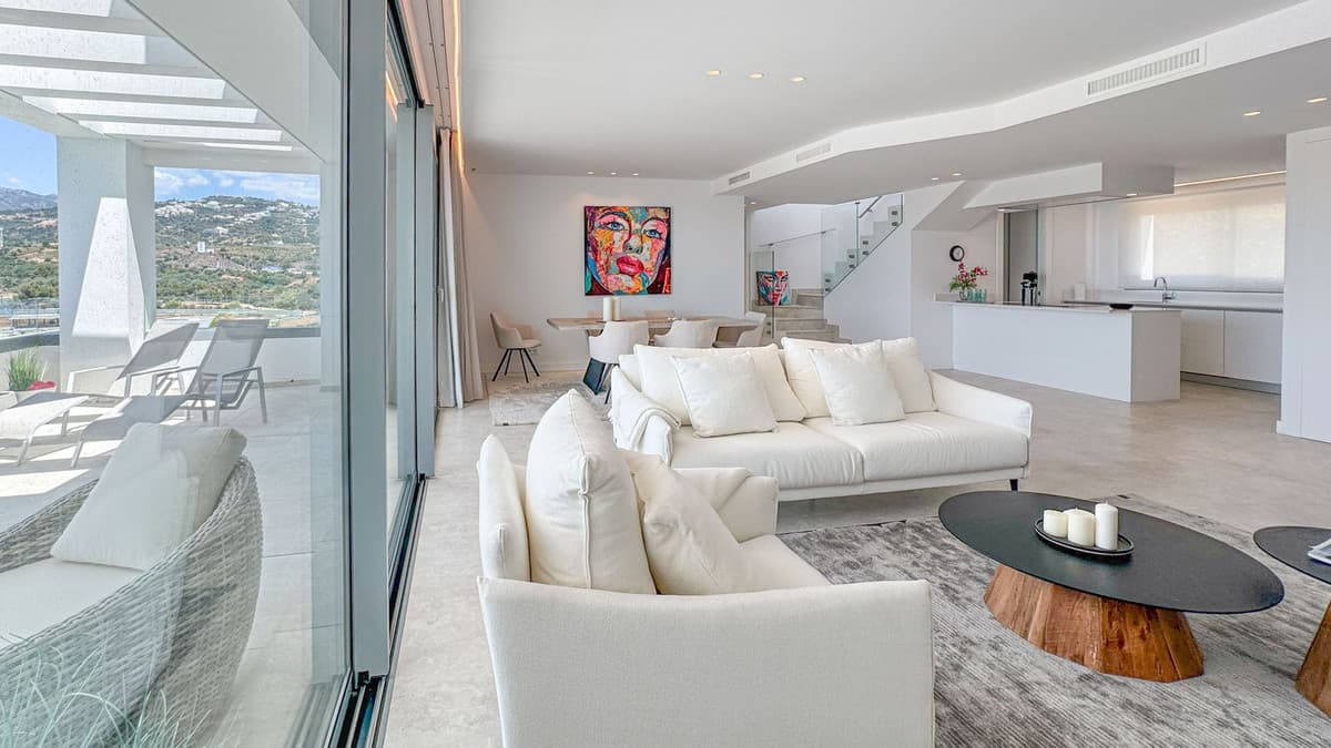 Penthouse Duplex in Marbella — photo 5 of 10