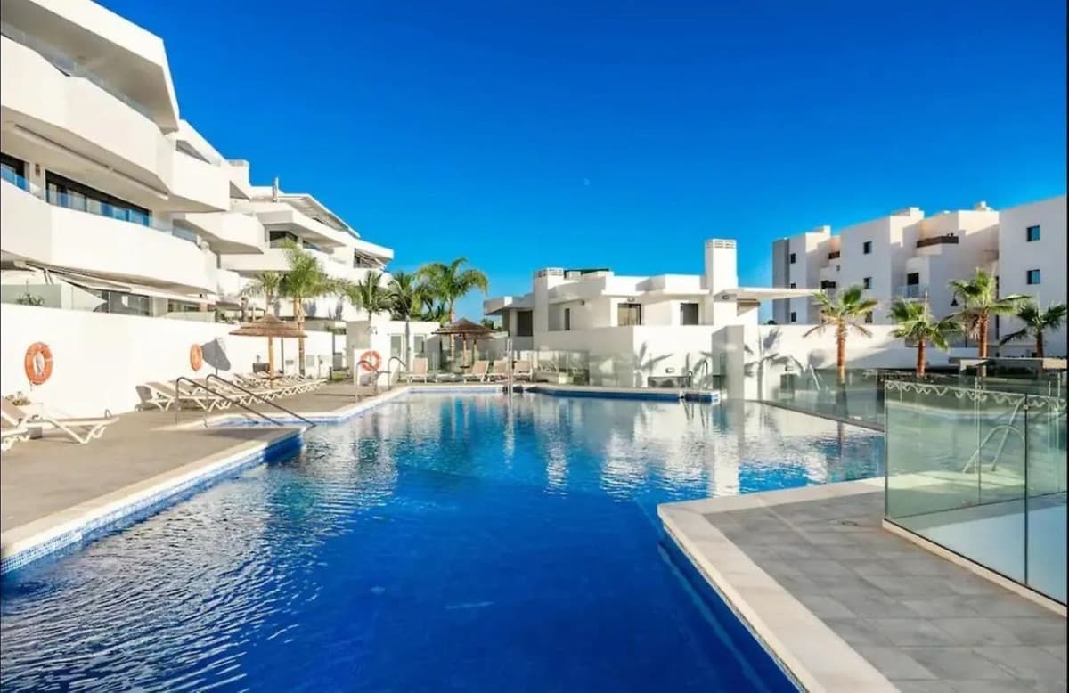 Middle Floor Apartment in La Cala — photo 1 of 10