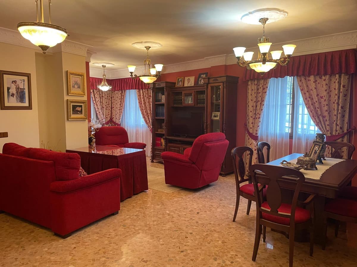 Detached Villa in Villanueva De La Concepcion — photo 7 of 10