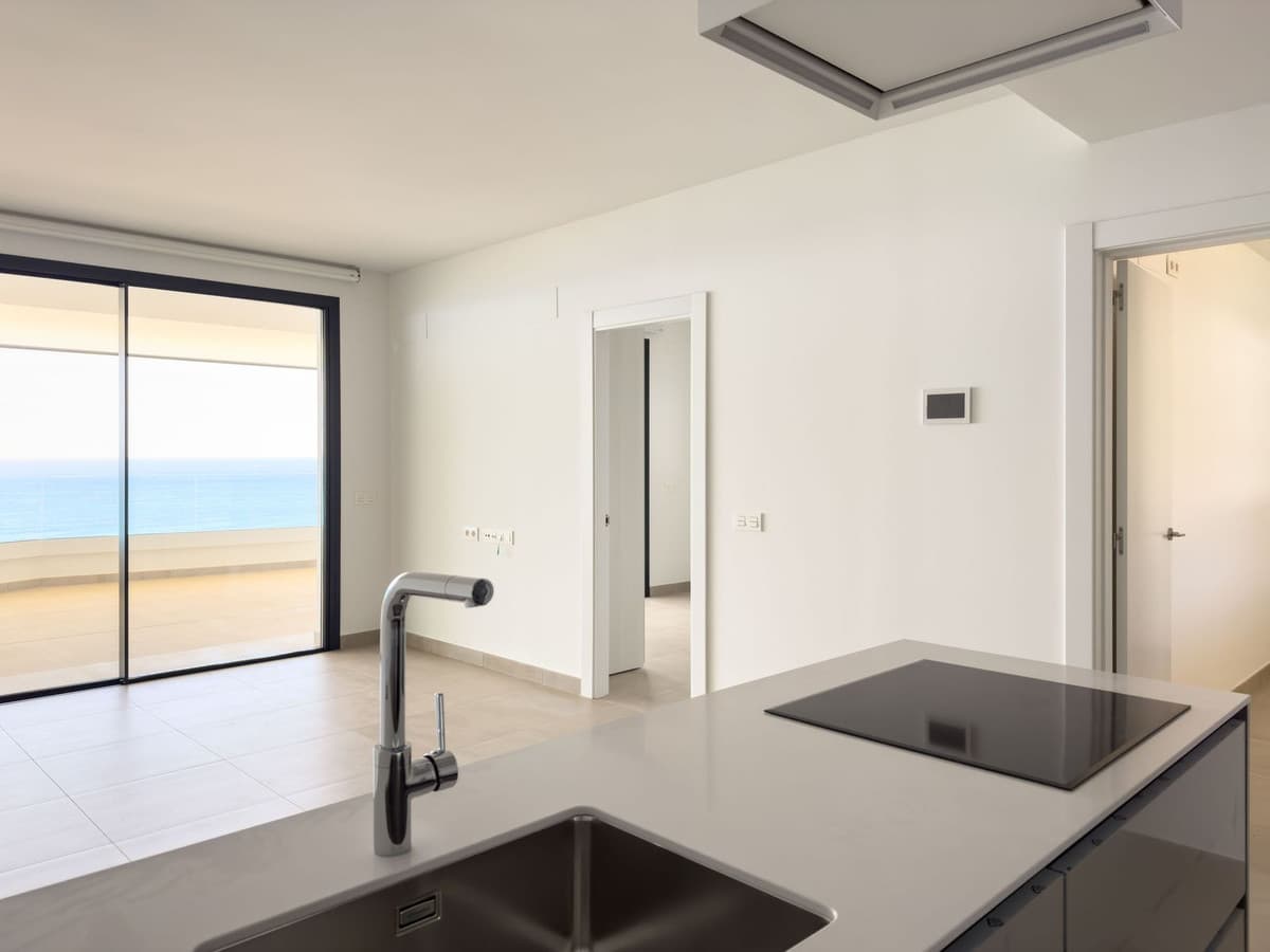Middle Floor Apartment in Fuengirola — photo 9 of 10