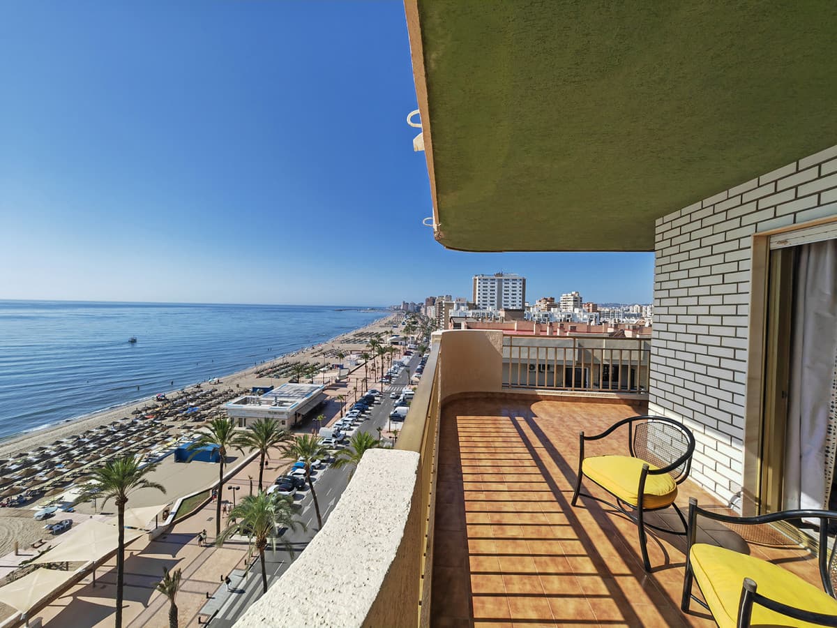 Middle Floor Apartment in Fuengirola — photo 4 of 10