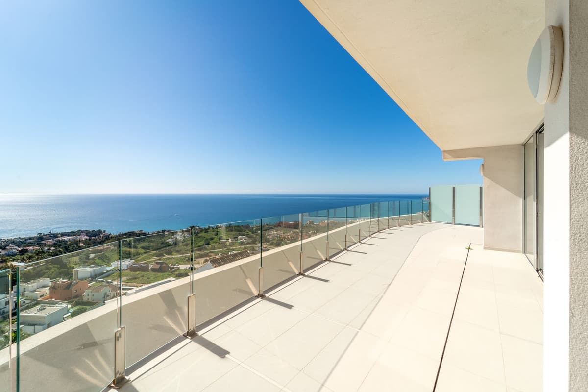 Penthouse Duplex in Benalmadena Pueblo — photo 9 of 10