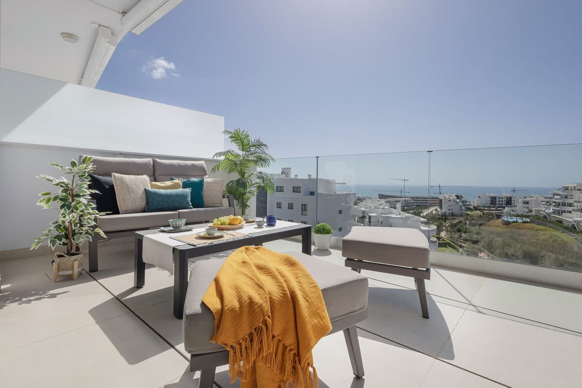 Middle Floor Apartment in Fuengirola — photo 9 of 10