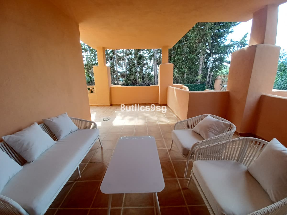 Penthouse Duplex in Benahavís — photo 9 of 10