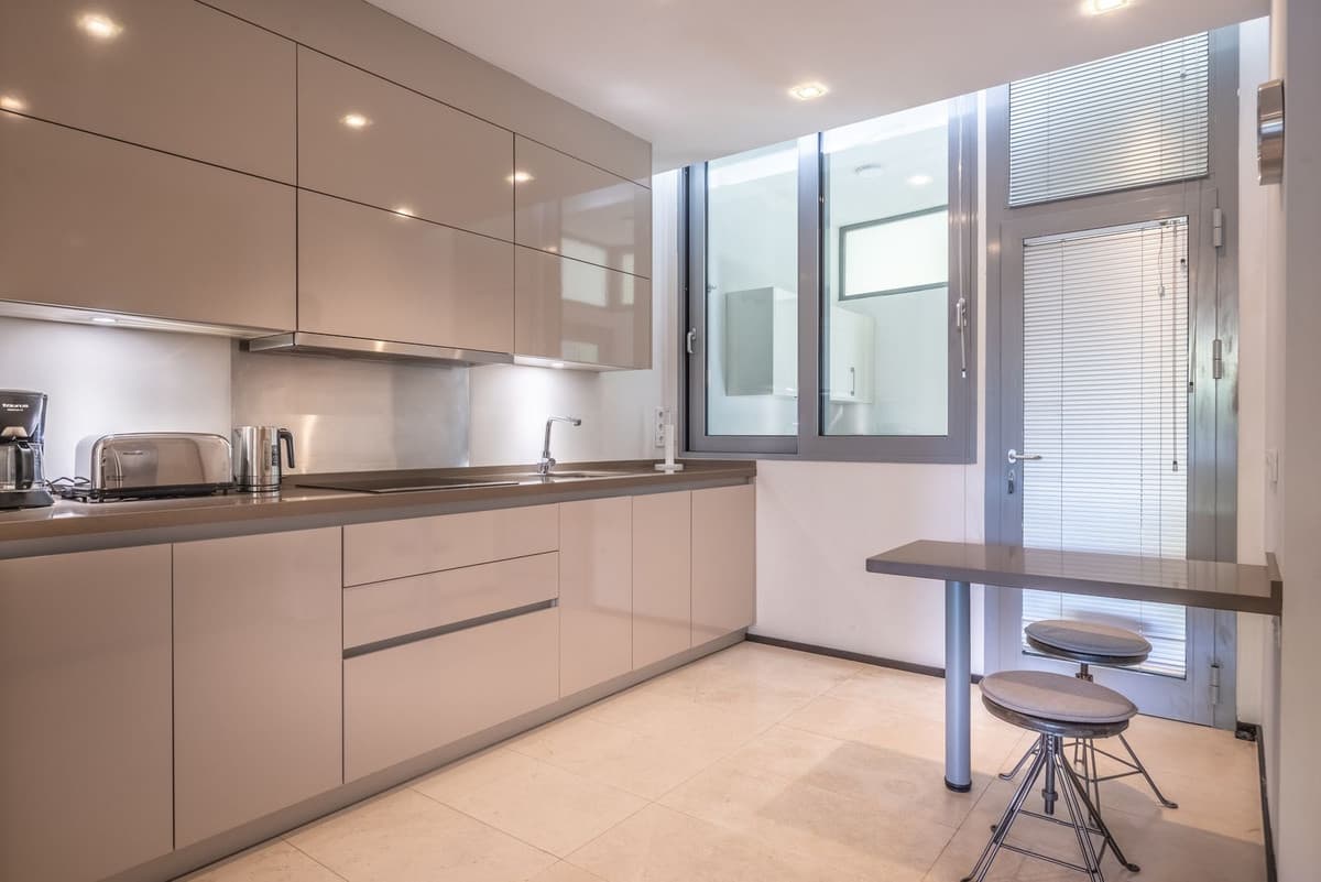 Townhouse in Sierra Blanca — photo 7 of 10