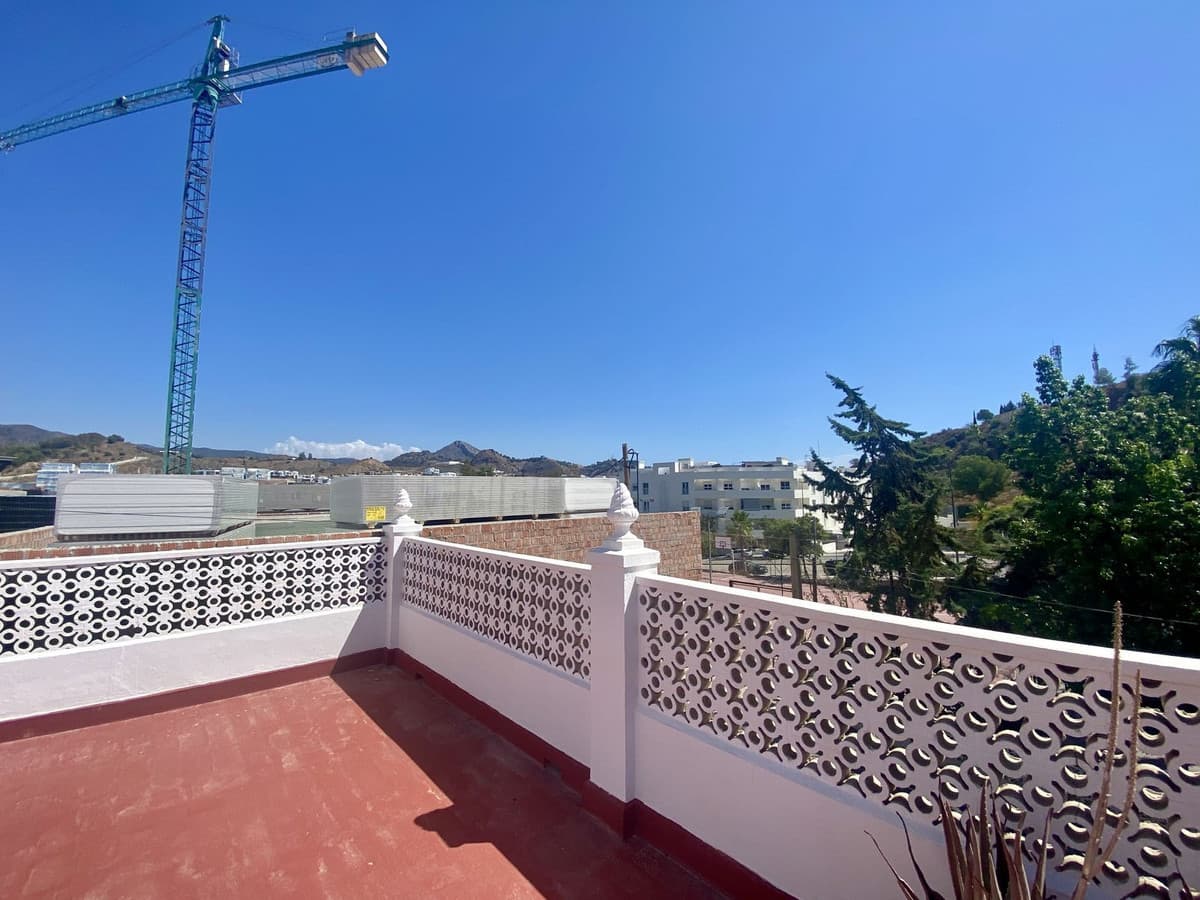 Detached Villa in Málaga — photo 2 of 10