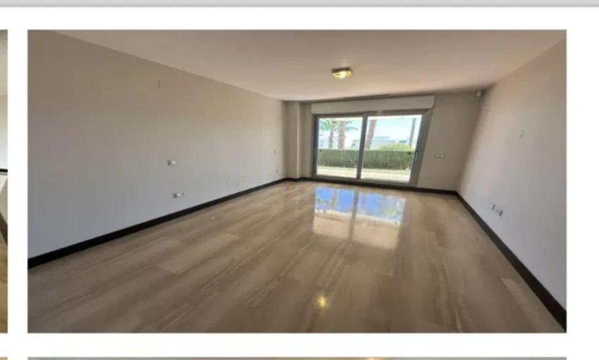 Ground Floor Apartment in Marbella — photo 4 of 10