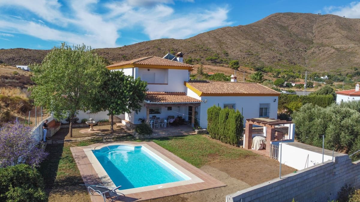 Cortijo in Entrerrios — photo 4 of 10