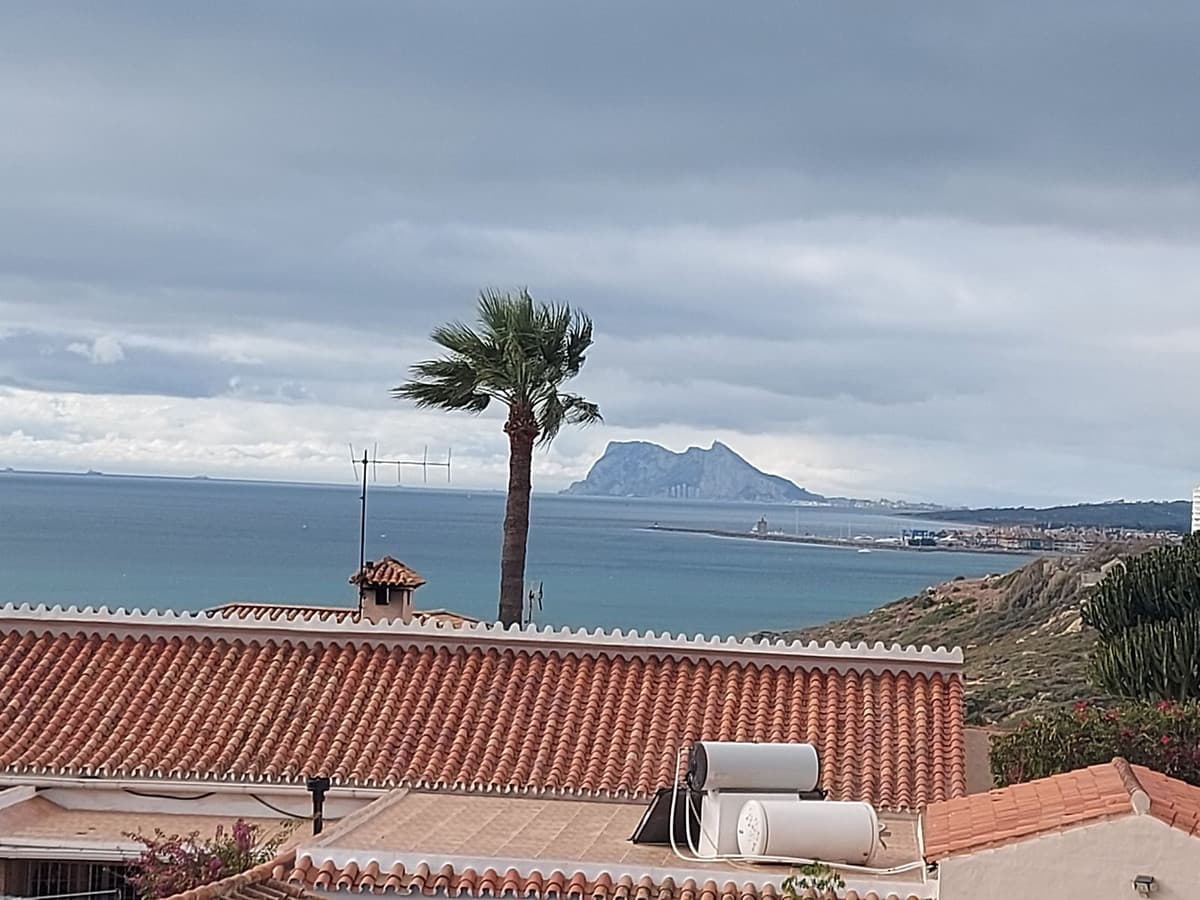 Detached Villa in Manilva — photo 2 of 10