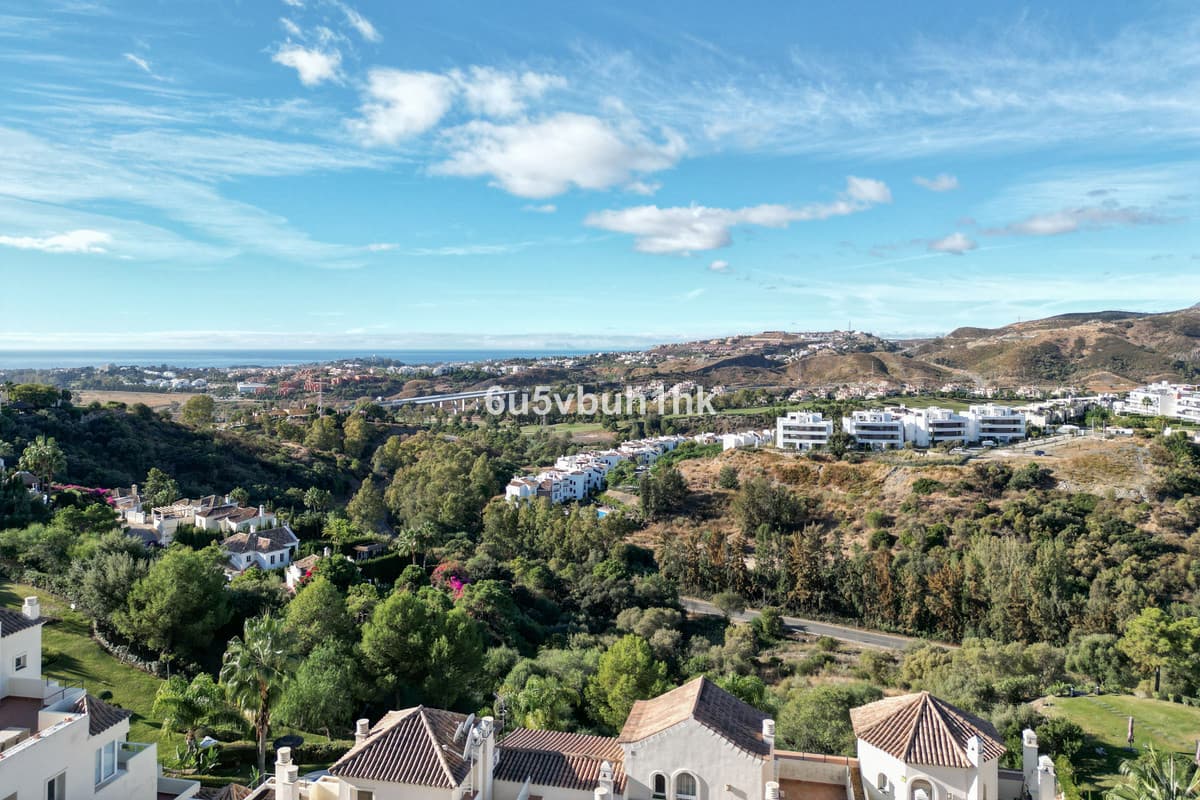 Land in Benahavís — photo 1 of 10
