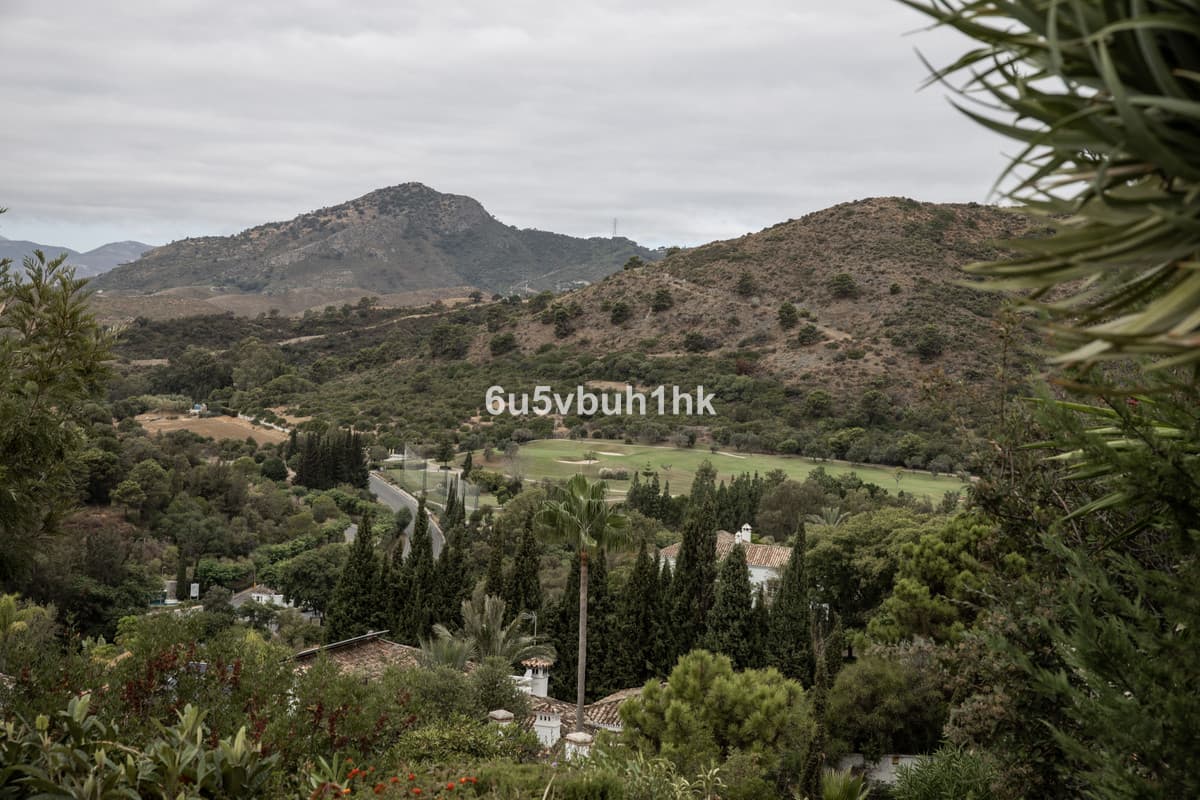 Land in Benahavís — photo 2 of 10